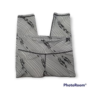 Satva Black & White Active Leggings Capri Length Size Small